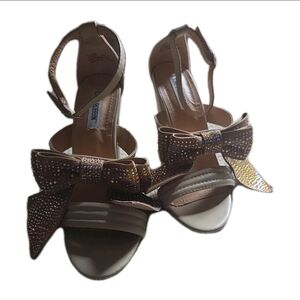 Cape Robbin Brand Bow Heels Never Worn Size 6.5